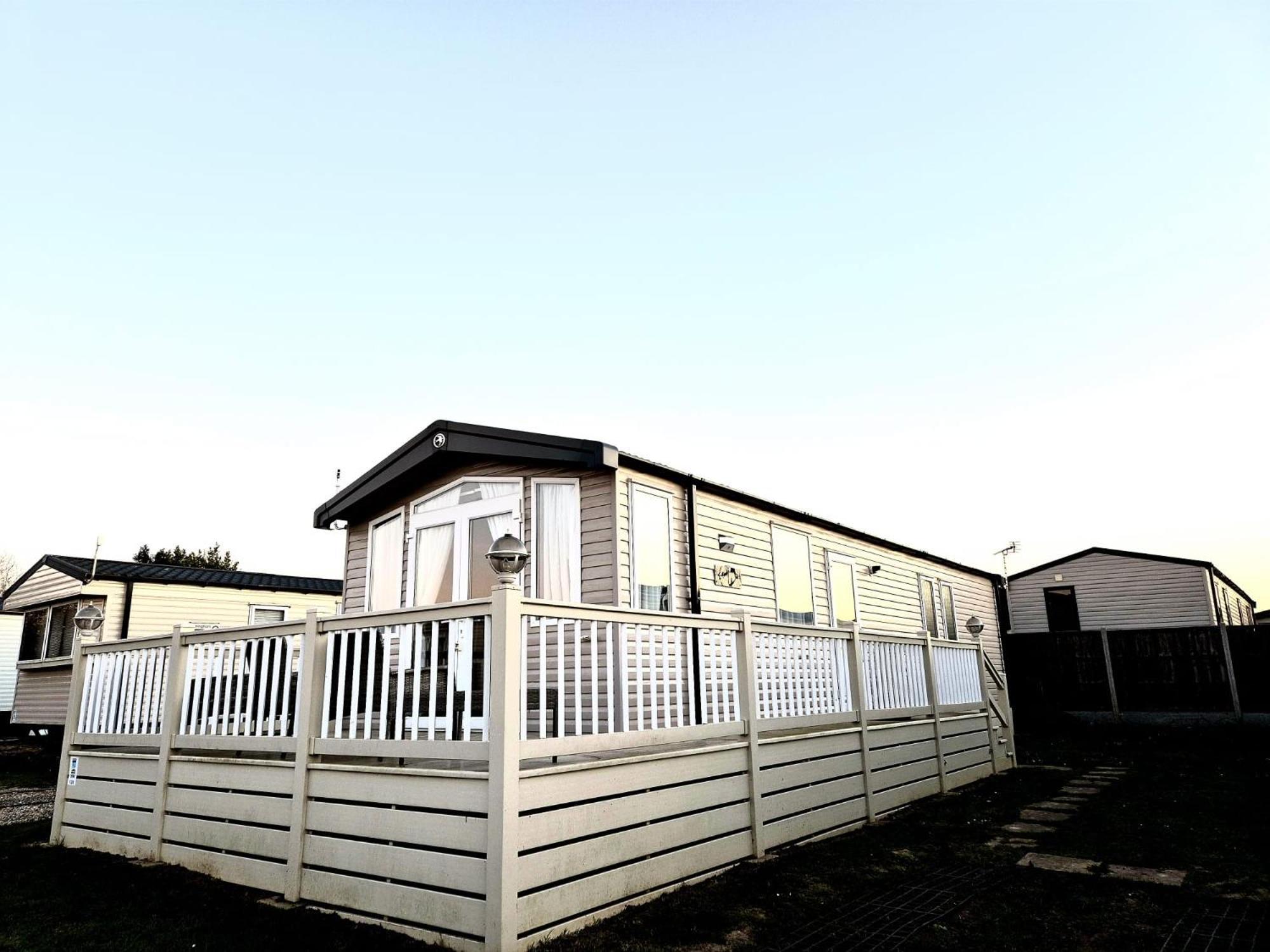 Luxury 3 Bedroom Holiday Home Margate Exterior photo